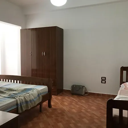 Himara Apartment Apartment *